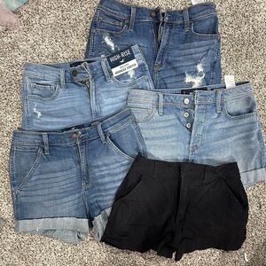 5 Pairs of Hollister Shorts -Size 3